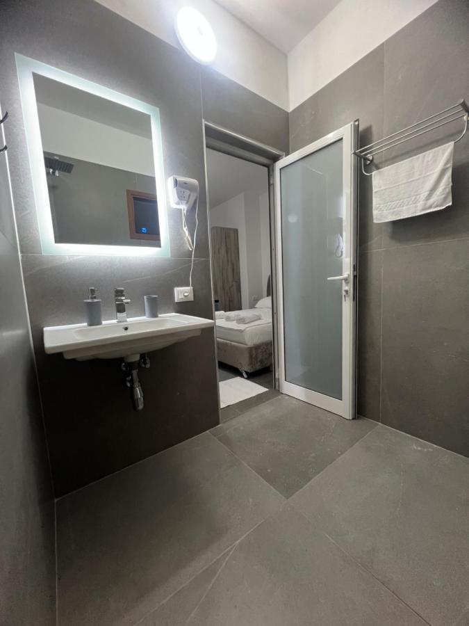 Villa Rreze Dielli Avlonya Dış mekan fotoğraf
